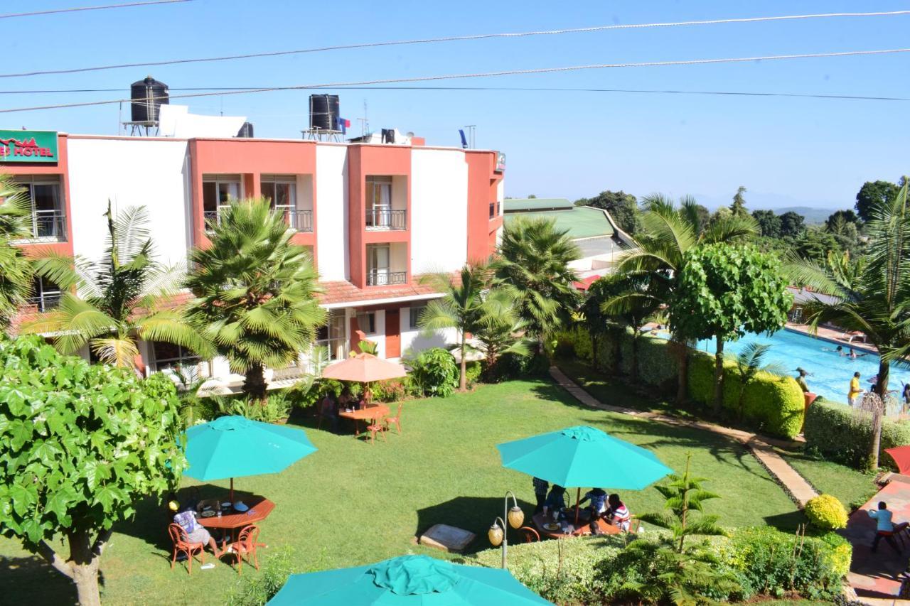 Meru Slopes Hotel Exteriér fotografie